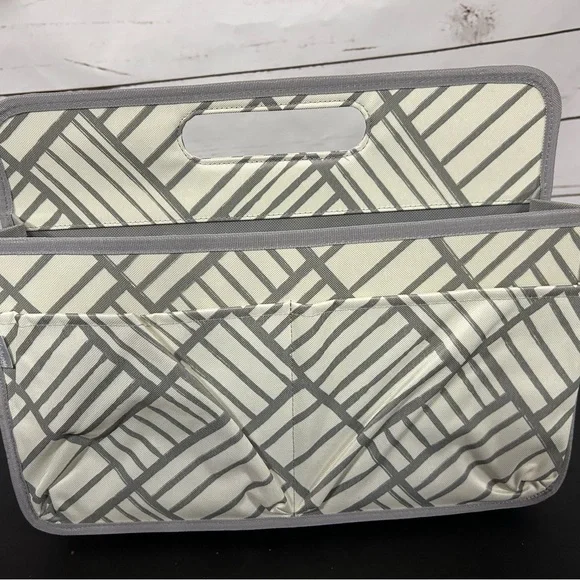 NWOT Thirty One Deluxe Double Duty Caddy - Gray Patchwork. - Picture 1 of 6